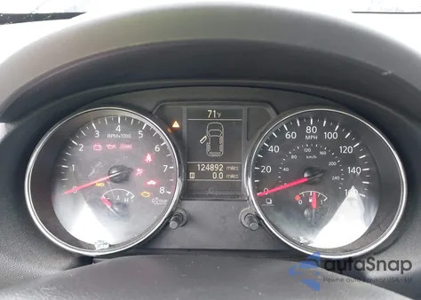 2015 Nissan Rogue Select S z USA, uszkodzony, nr VIN JN8AS5MV9FW751576